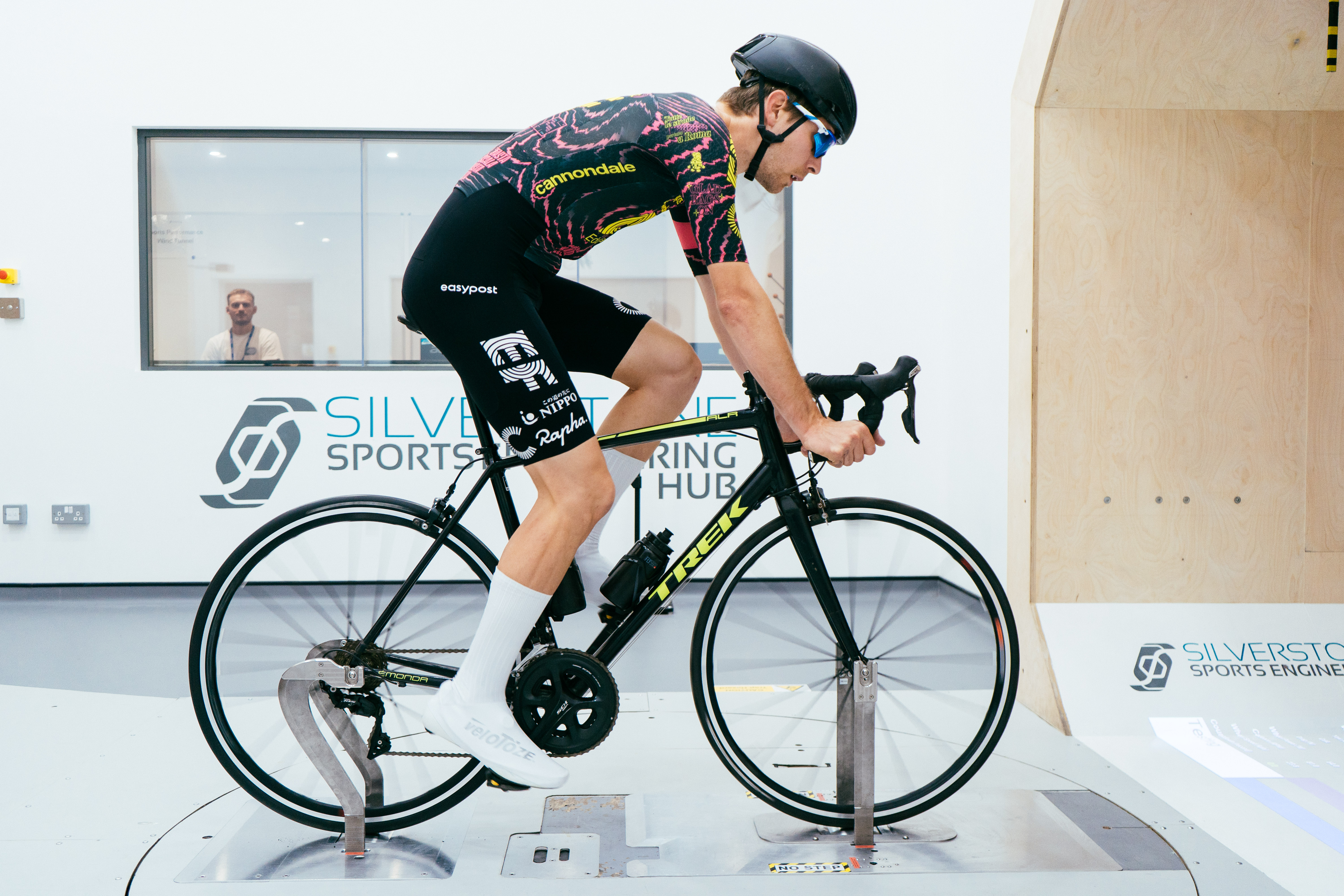 Detail shots of the baseline Trek Emonda ALR