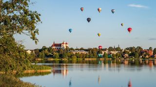 GuruShots - Travel Stories July 2025