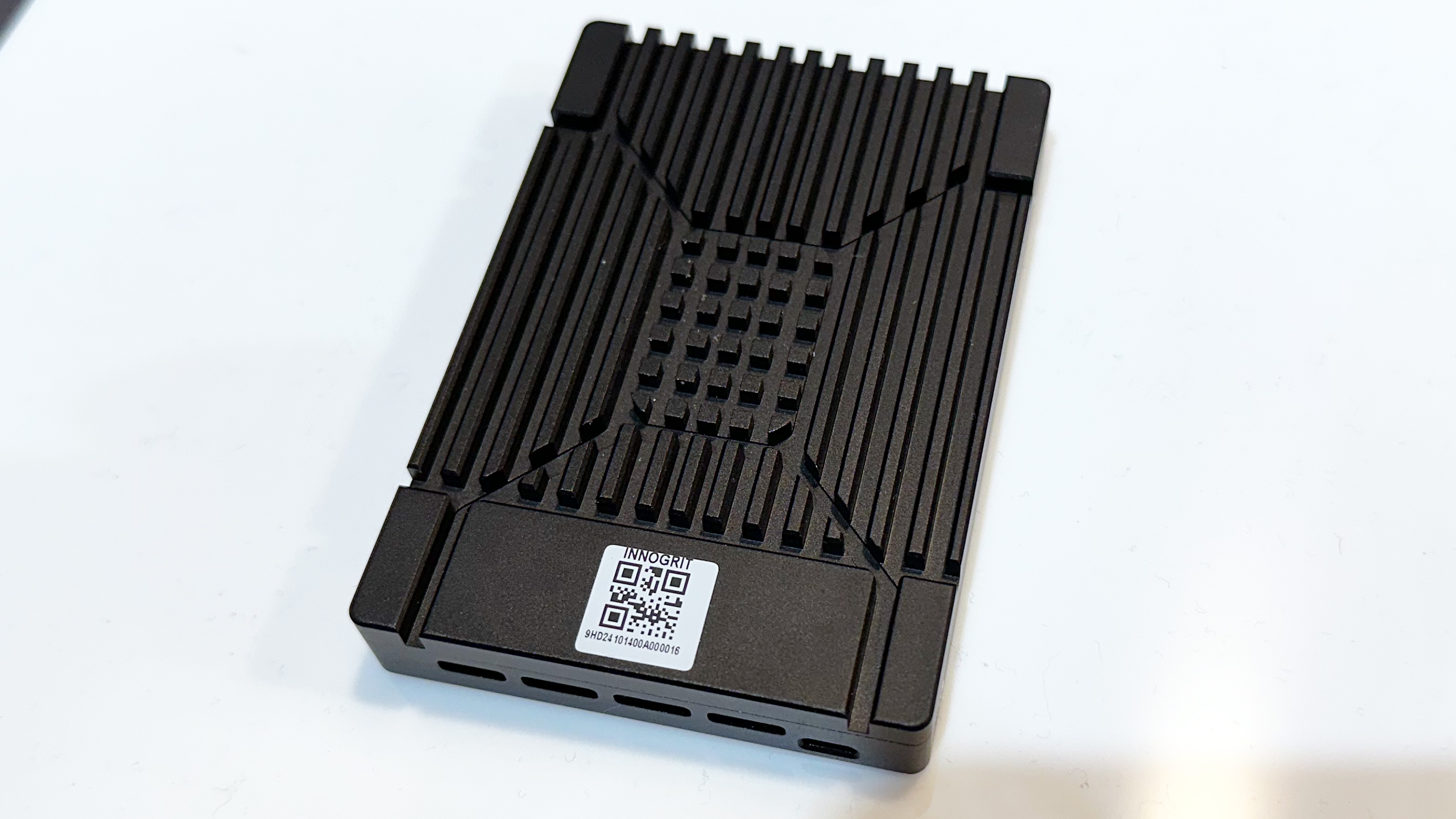Custom PCIe 5.0 SSD with 3D XL-Flash debuts — special Optane-like flash memory delivers up to 3.5 million random IOPS