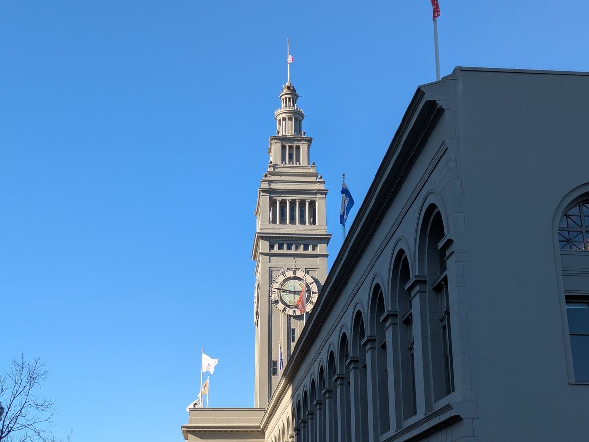 SF Ferry Building at 2x zoom by Pixel 8a
