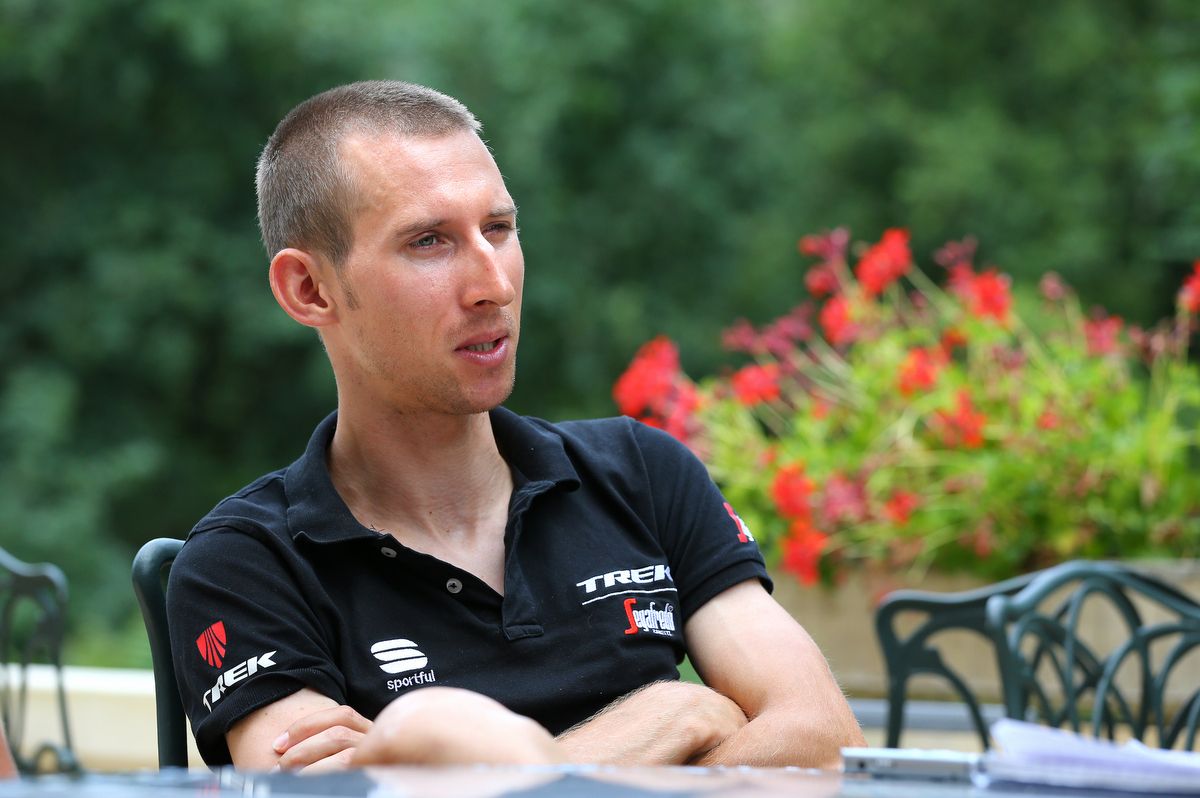 Bauke Mollema opted for the outdoor press conference