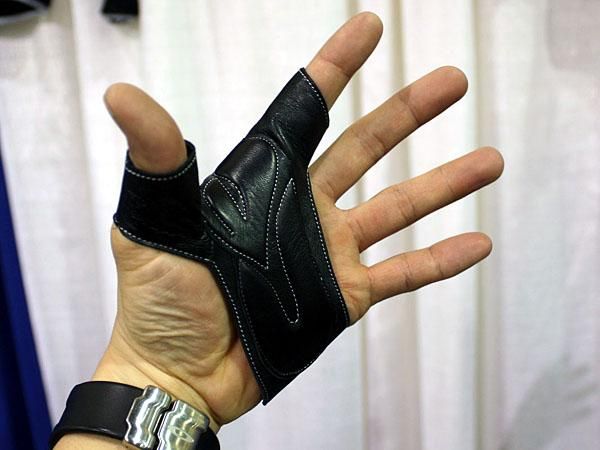 Among CCP's offerings is this very minimal leather glove with just a hint of padding and just enough coverage to prevent blisters.