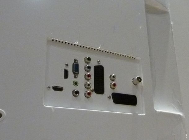 Sharp LC-37LE320 back panel view