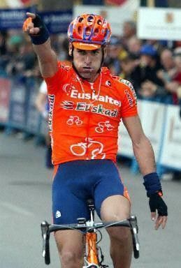 Unai takes first win for EE in 2004