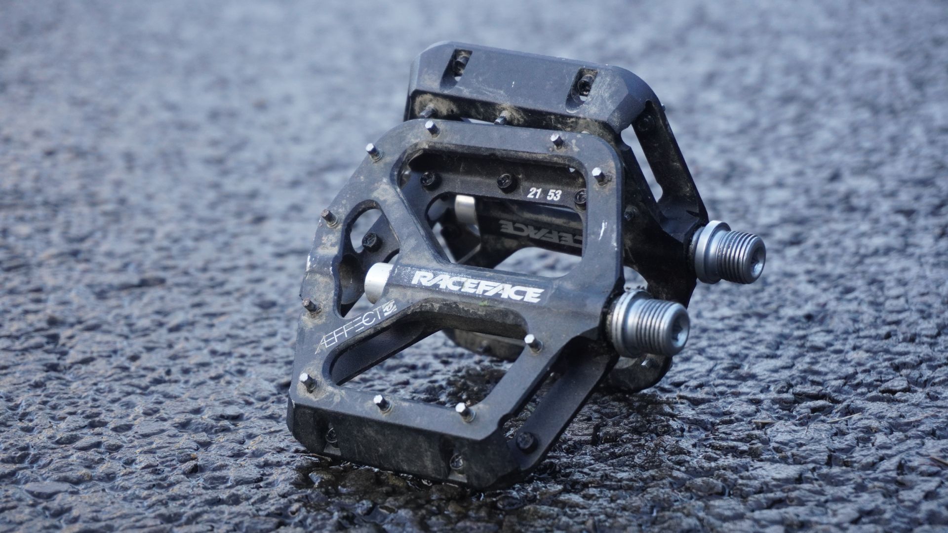 Raceface Aeffect Pedal review - a little chunky but an accessible entry ...