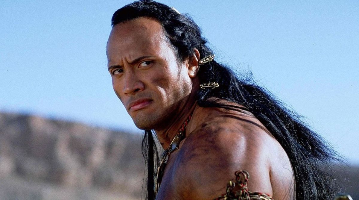 Dwayne Johnson as Mathayus staring intensely in The Scorpion King