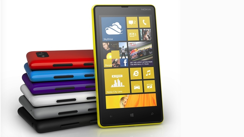 Nokia Lumia 820