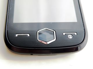 The samsung jet s8000 cubic button