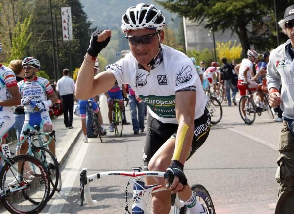 Europe Tour leader Thomas Voeckler (Europcar) celebrates his victory.