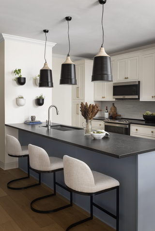 neutral kitchen with pendant lighting