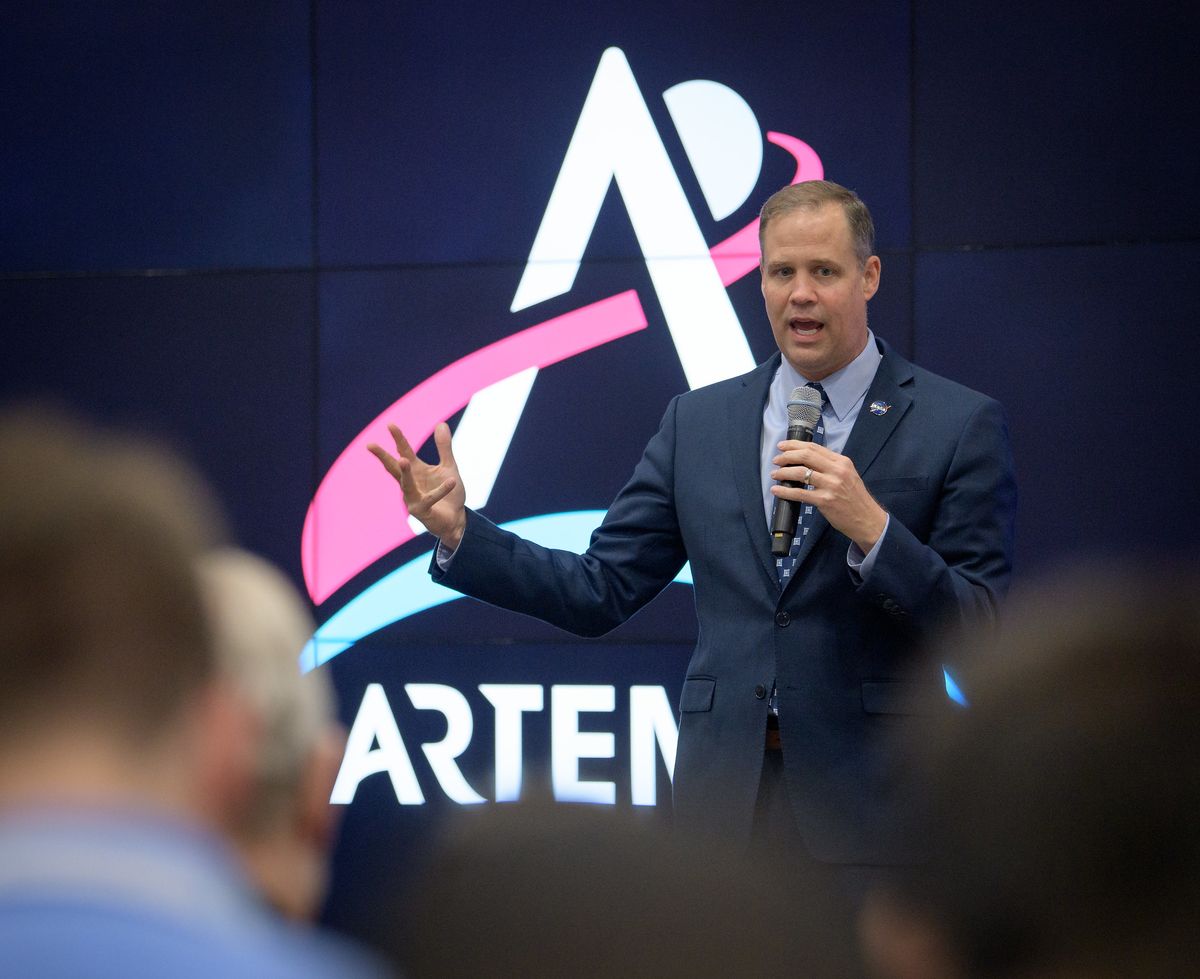 NASA Administrator Jim Bridenstine speaking with journalists at the International Astronautical Congress on Oct. 24, 2019.