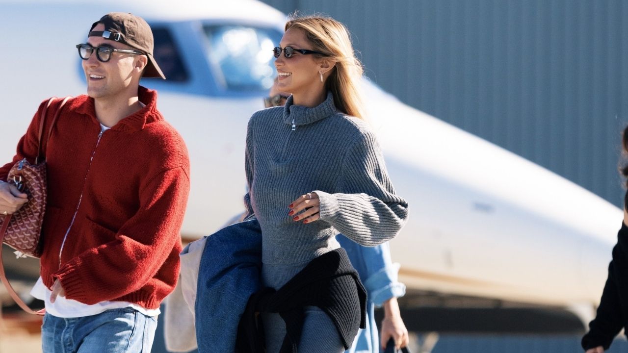 Bella Hadid Made Leggings at the Airport Unbelievably Chic Bella Hadid Made Leggings at the Airport Unbelievably Chic