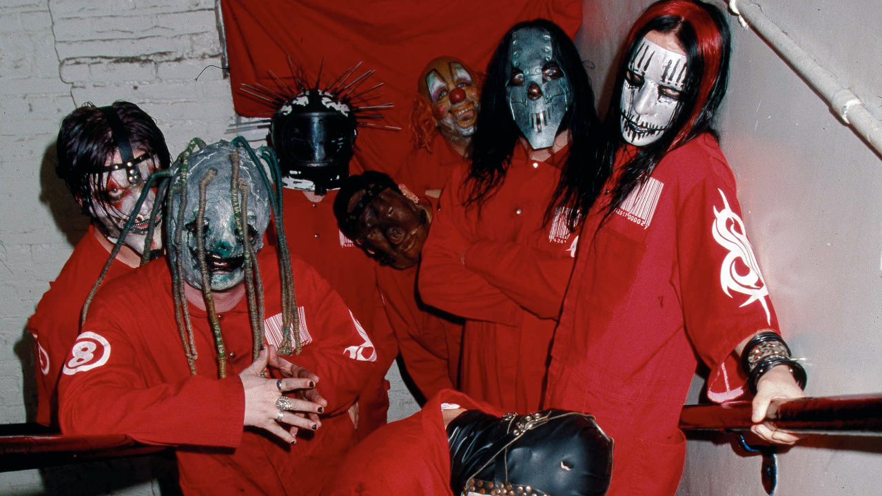 The Most WTF Stories About Members of Slipknot