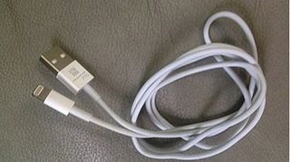 iPhone 5 cable