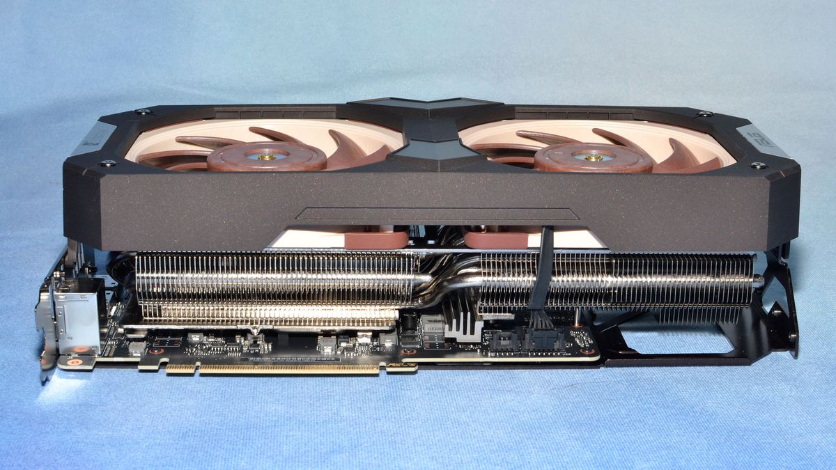 Asus RTX 4080 Noctua unboxing and product shots