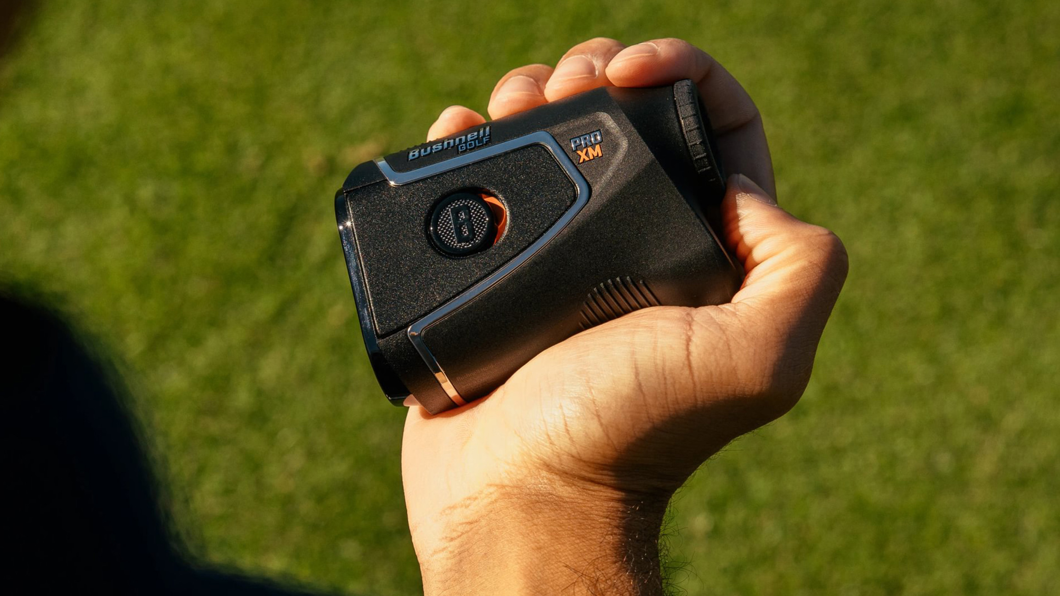 Bushnell Pro XM rangefinder