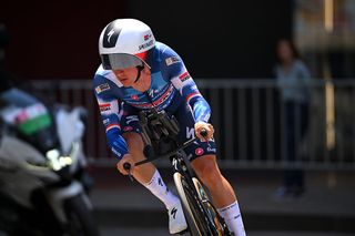 'There were a few things going on' - Ethan Hayter won five time trials in 2025 but a nutrition problem disrupted his road racing 