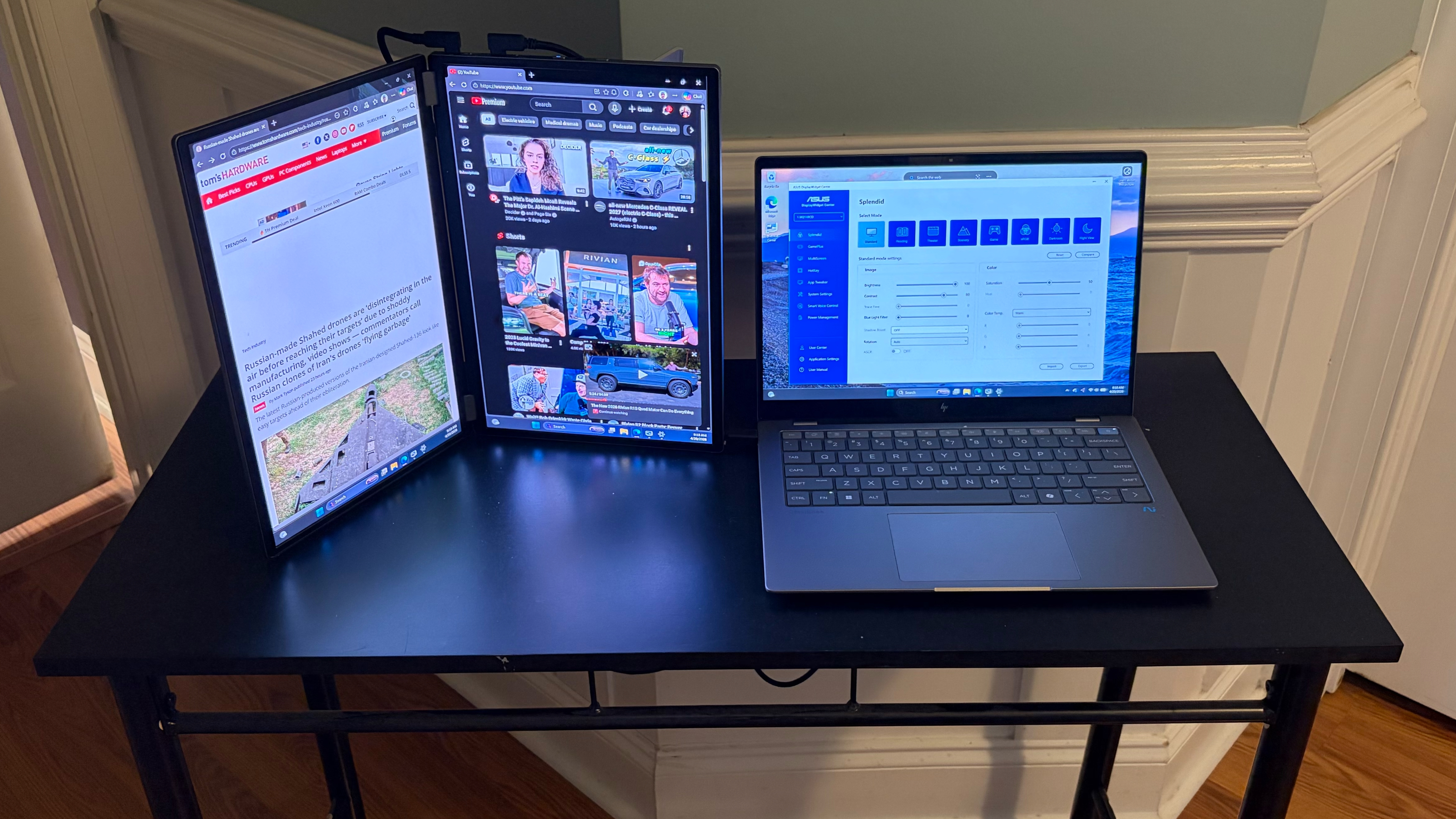 Asus ZenScreen Duo OLED (MQ149CD)