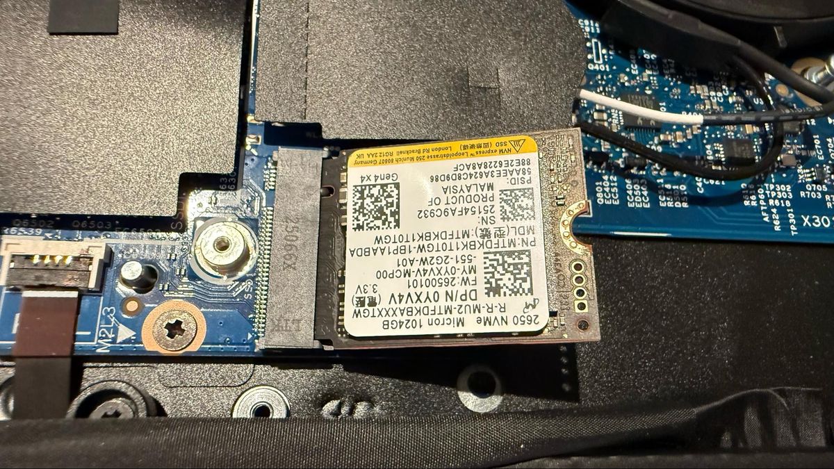 Alienware 16 Aurora