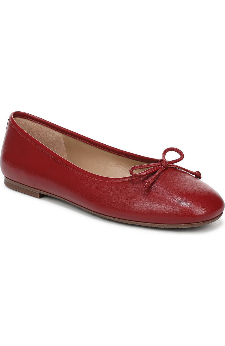 elle ballet flats