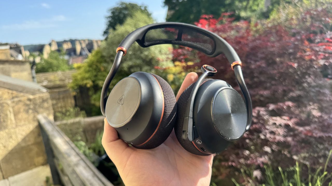 The Turtle Beach Stealth Pro II from the front, with mic upright, outside