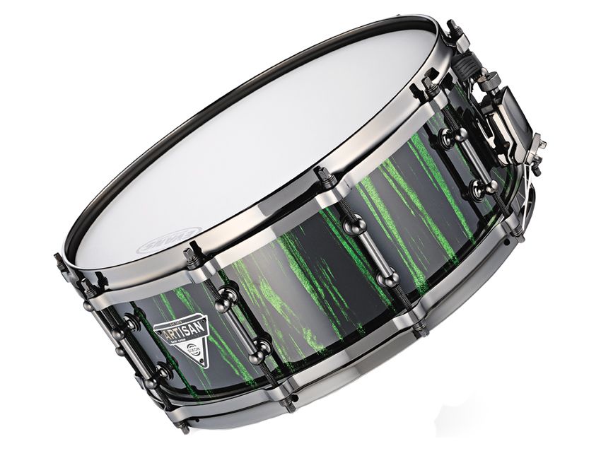 The rimshot provides an ear-splitting crack and an impressive, pronounced ring.