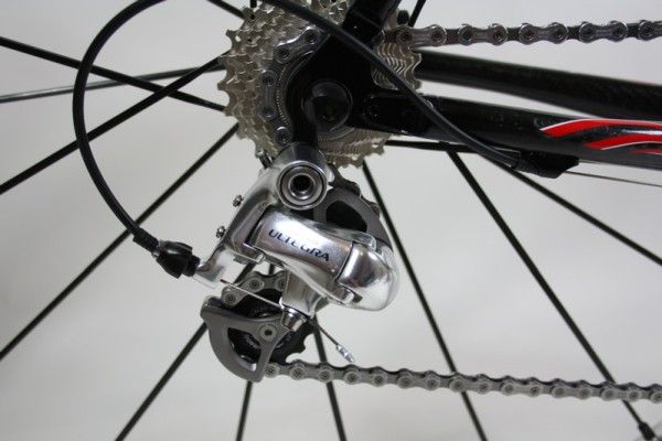 The Ultegra rear derailleur works as surely as you could want