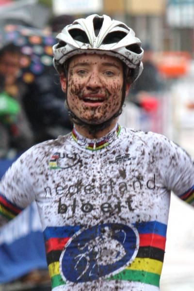Internationale Centrumcross van Surhuisterveen winner Marianne Vos (Nederland Bloeit)