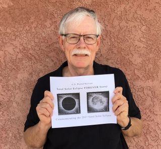 New color-changing stamps that celebrate the upcoming 2017 total solar eclipse feature eclipse and moon photos taken by eclipse-chaser Fred Espenak, pictured above.