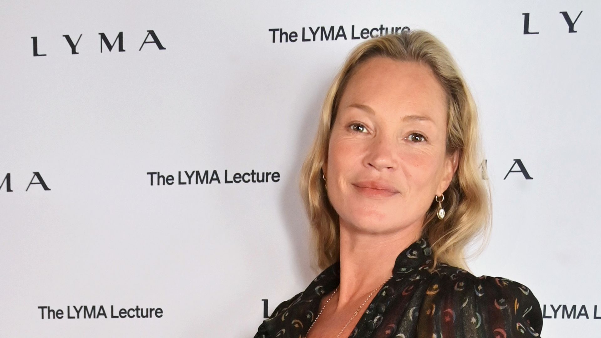 headshot of kate moss