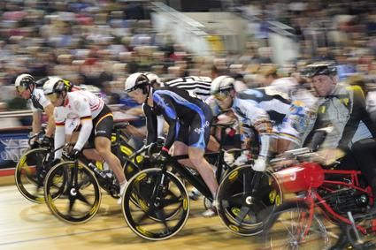 Revolution 28: the Keirin begins