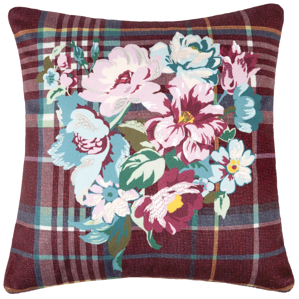 cushion with white backkground