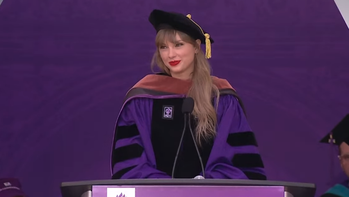 Taylor Swift Was Feeling '22 Delivering These Words Of Wisdom During