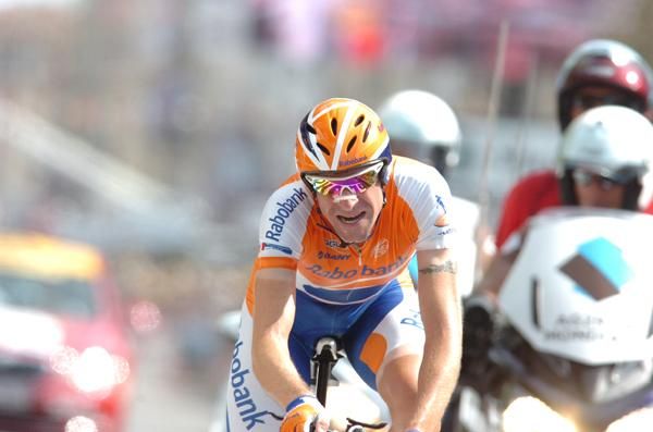 Denis Menchov (Rabobank) at the finish