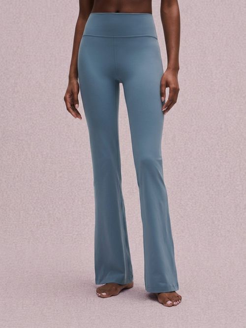 Groove Nulu High-Rise Flared Pant Regular