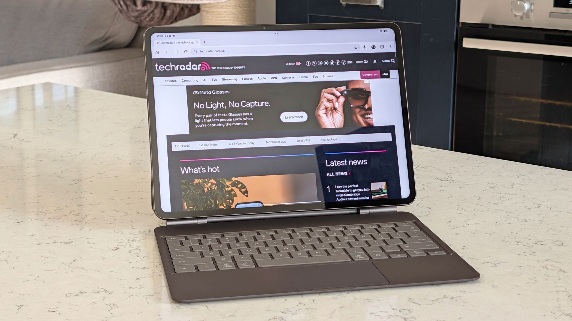 Oppo Pad 5 Pro attached to the Smart Keyboard Case