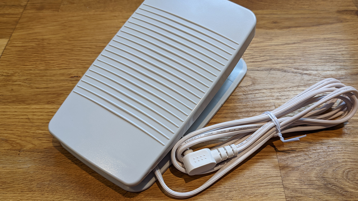 Brother Innovis NV1800Q review, a photo of a foot pedal