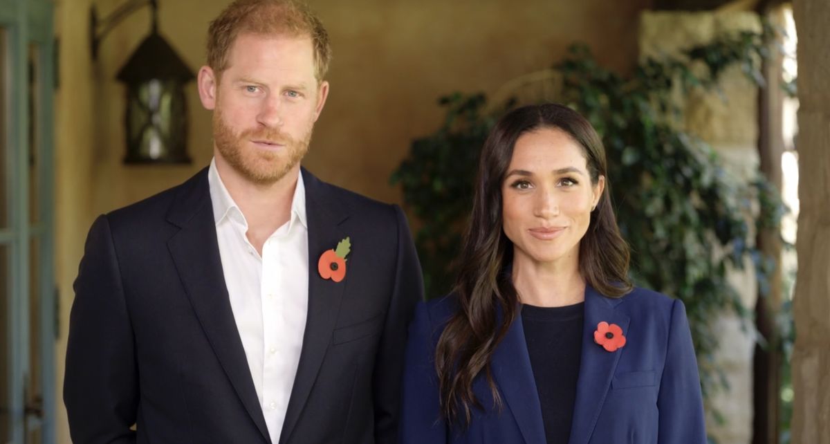 Meghan Markle et le prince Harry s'associent en blazers bleu marine pour une rare apparition vidéo