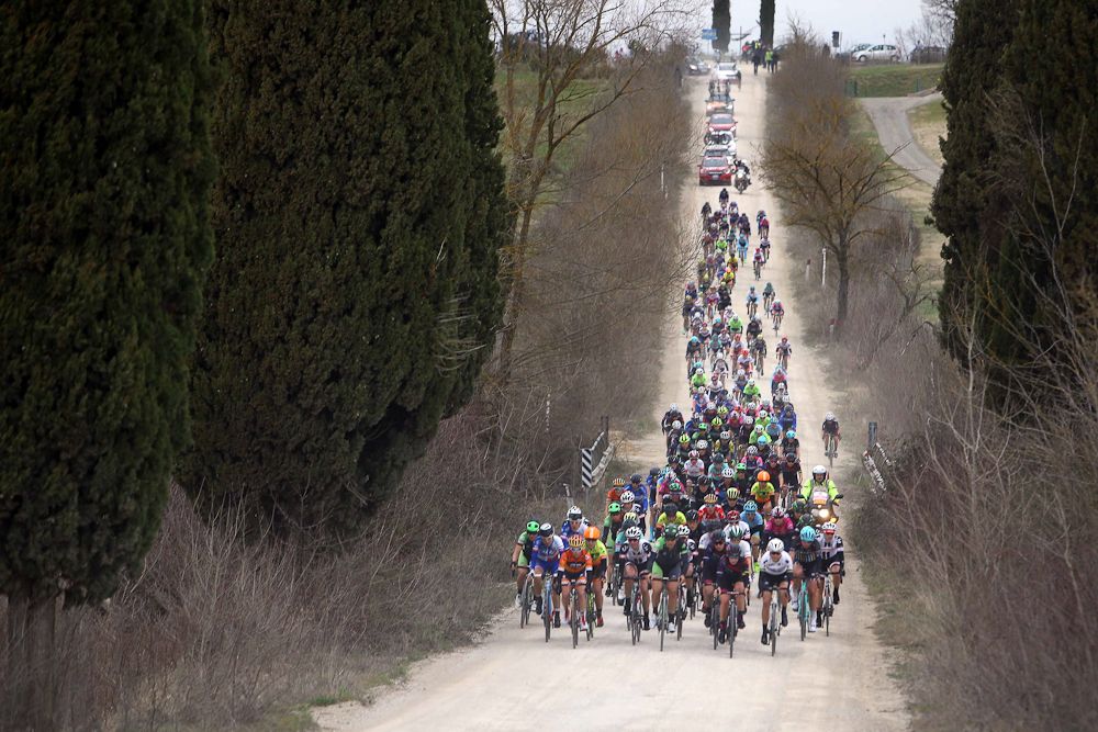 Dust flies on the dirt roads of Tuscany