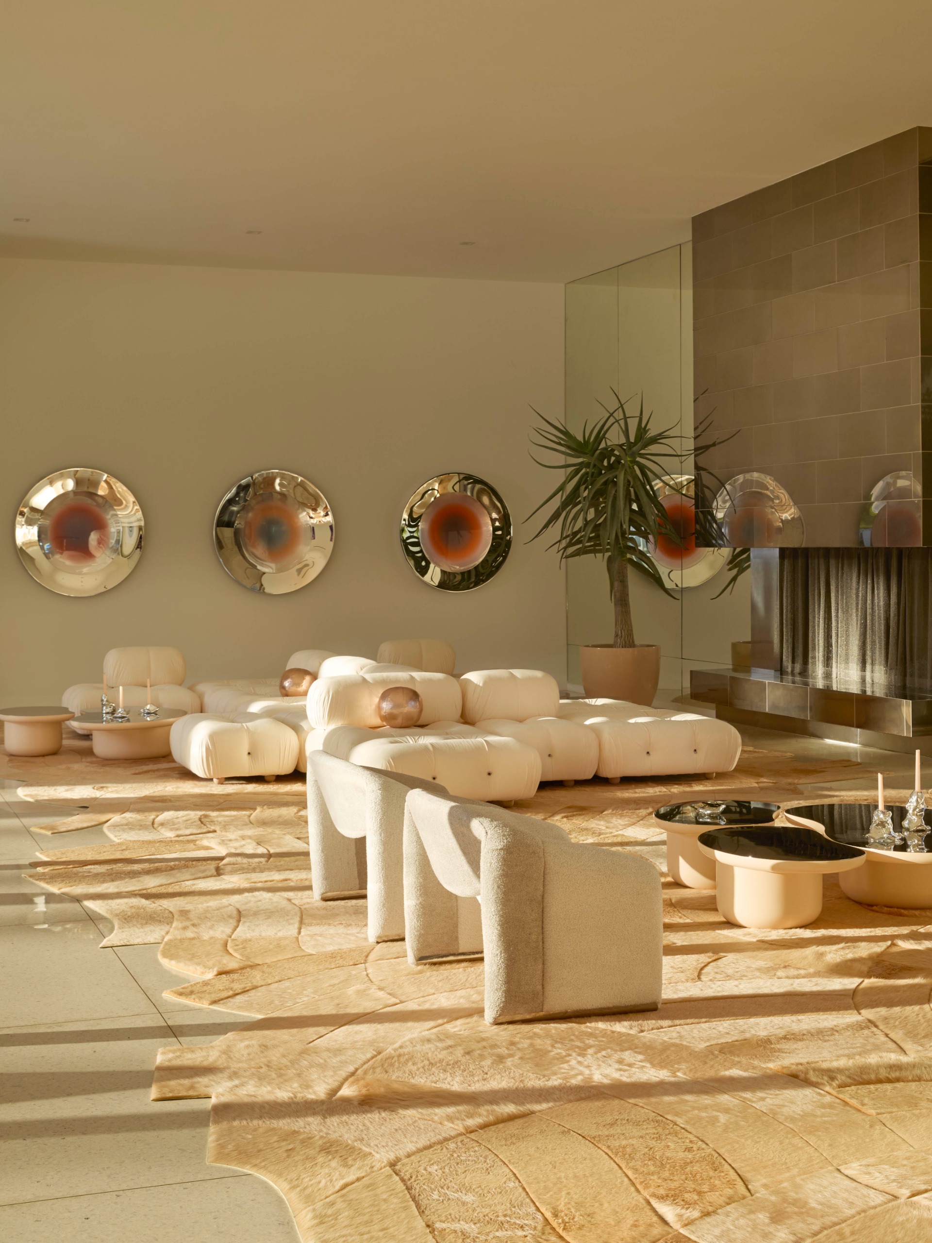 jessica Ayromloo palm springs house