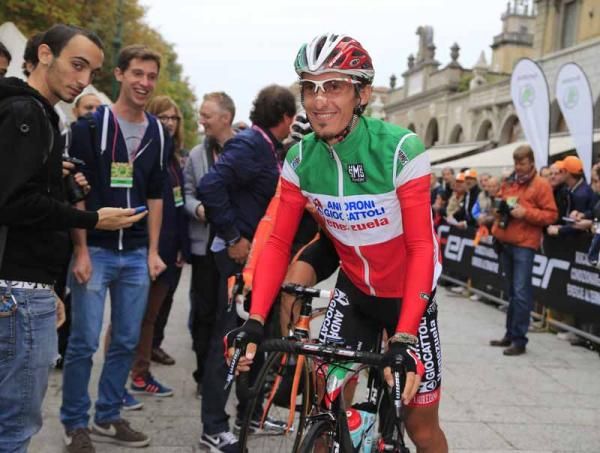 Italian national champion Franco Pellizotti (Androni Giocattoli)