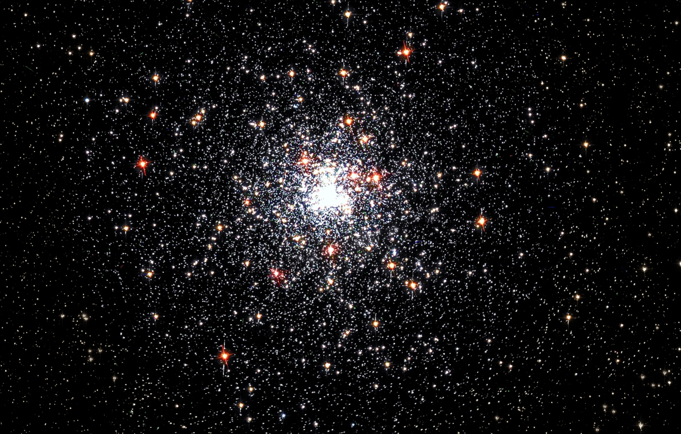 NASA Telescope's Big Haul: 'Invisible' Stars & Amazingly Bright 