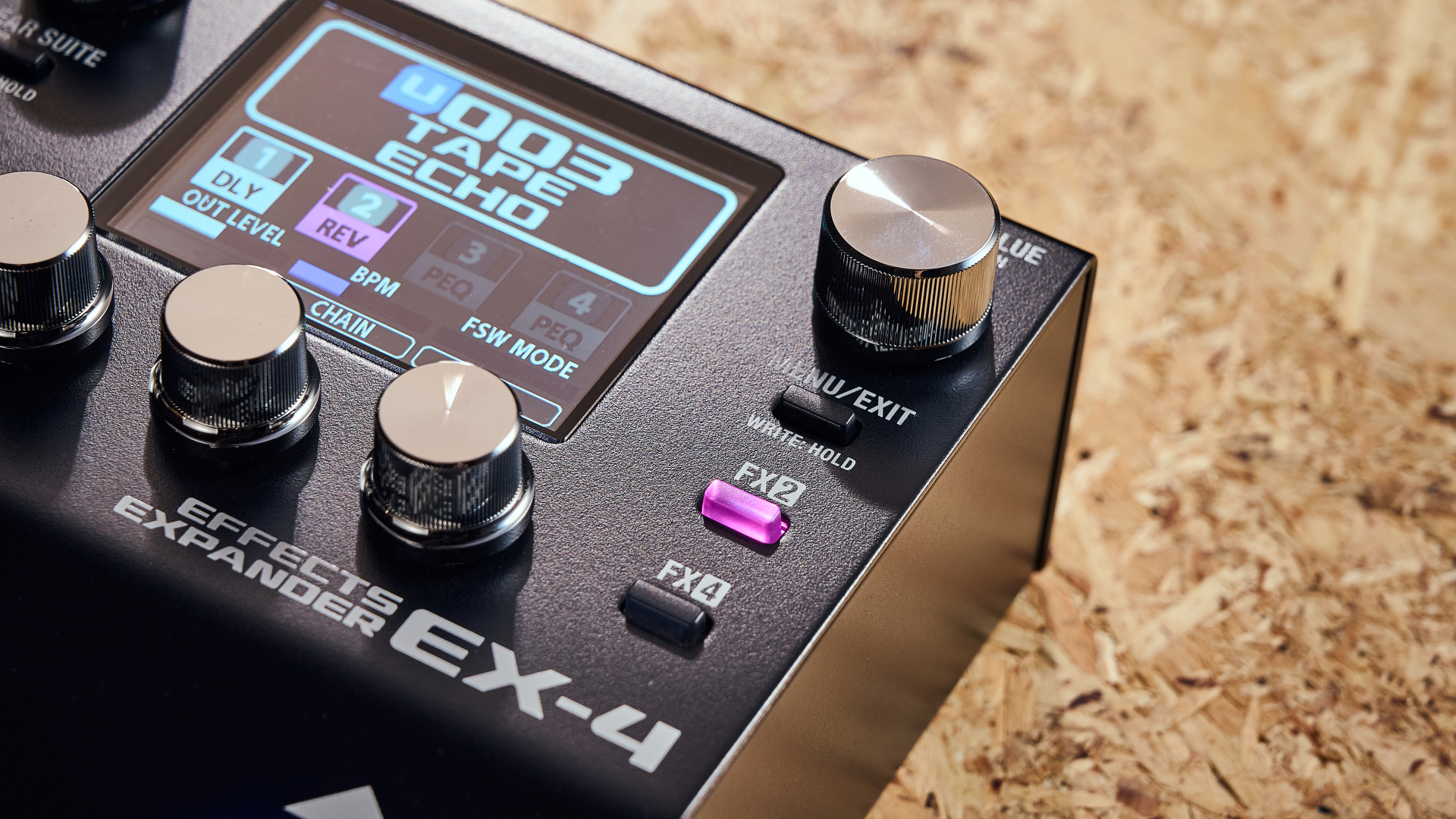 Boss EX-4 Effects Expander