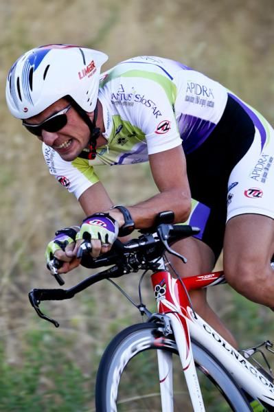 Davide Frattini (Team Type 1) going hard on the way back down.