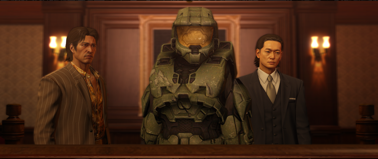 An image of a modified Yakuza 0 replacing disco-dancing protagonist Kiryu with Master Chief, an armored super soldier, on a light-up dance floor