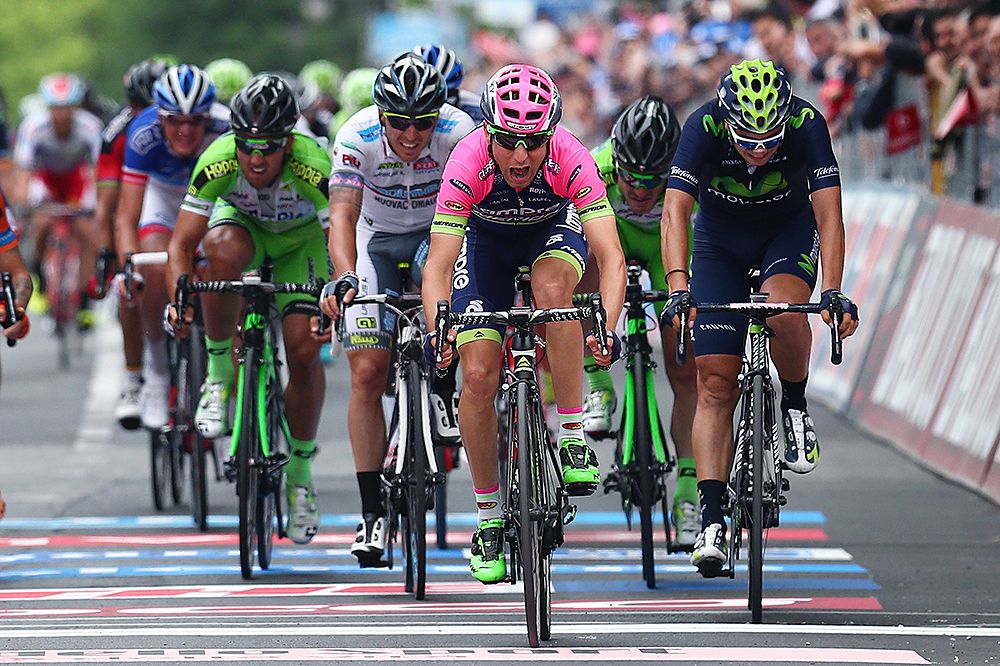 Diego Ulissi (Lampre-Merida) wins the bunch sprint