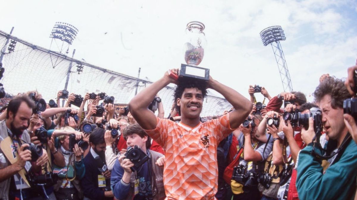 Ranked! The 10 best Dutch players ever | FourFourTwo