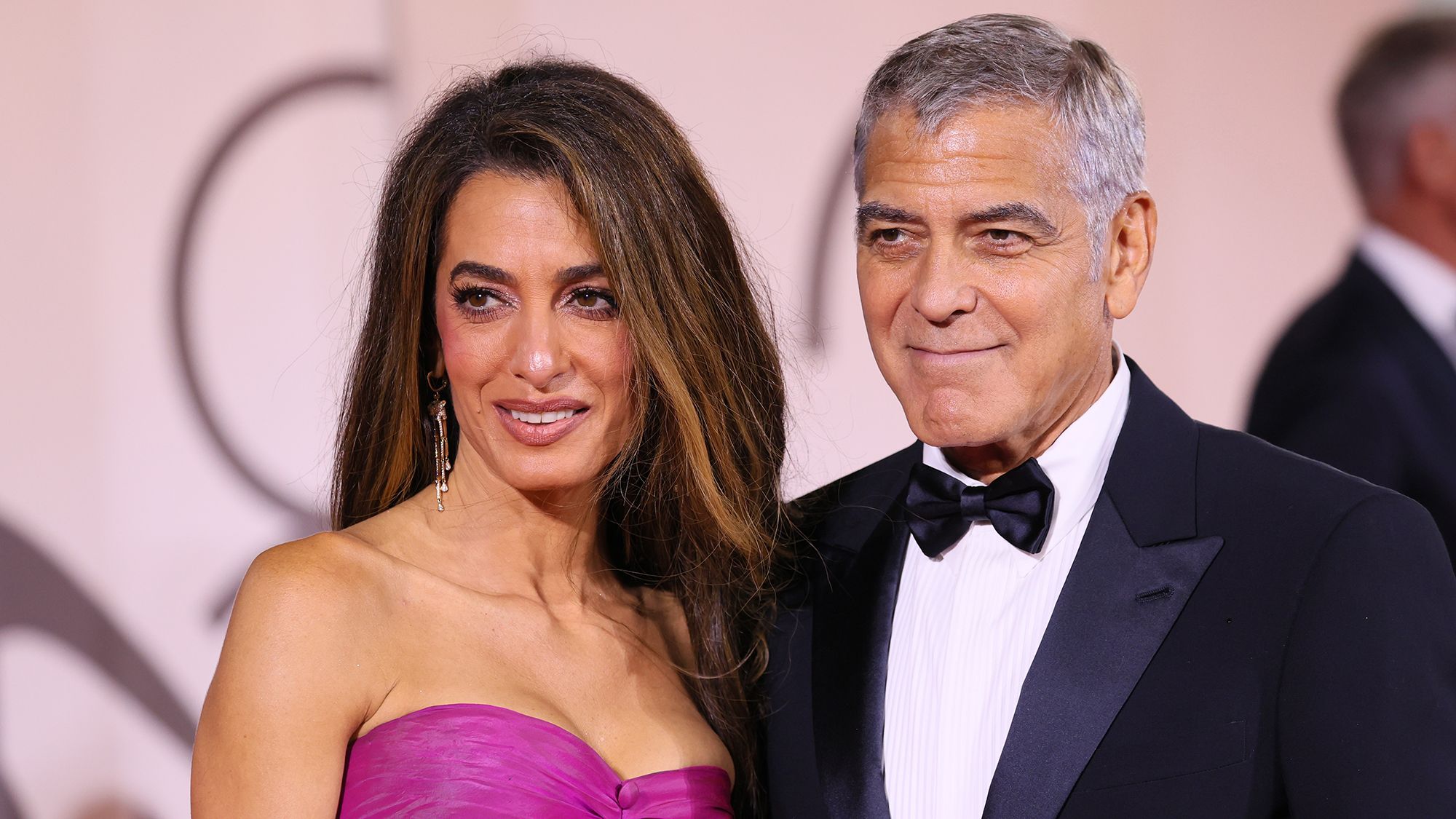 Amal and George Clooney's Greenhouse Shows How to Create a Lush Container Garden in the Smallest Spaces