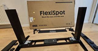 FlexiSpot E9B-UK during our review