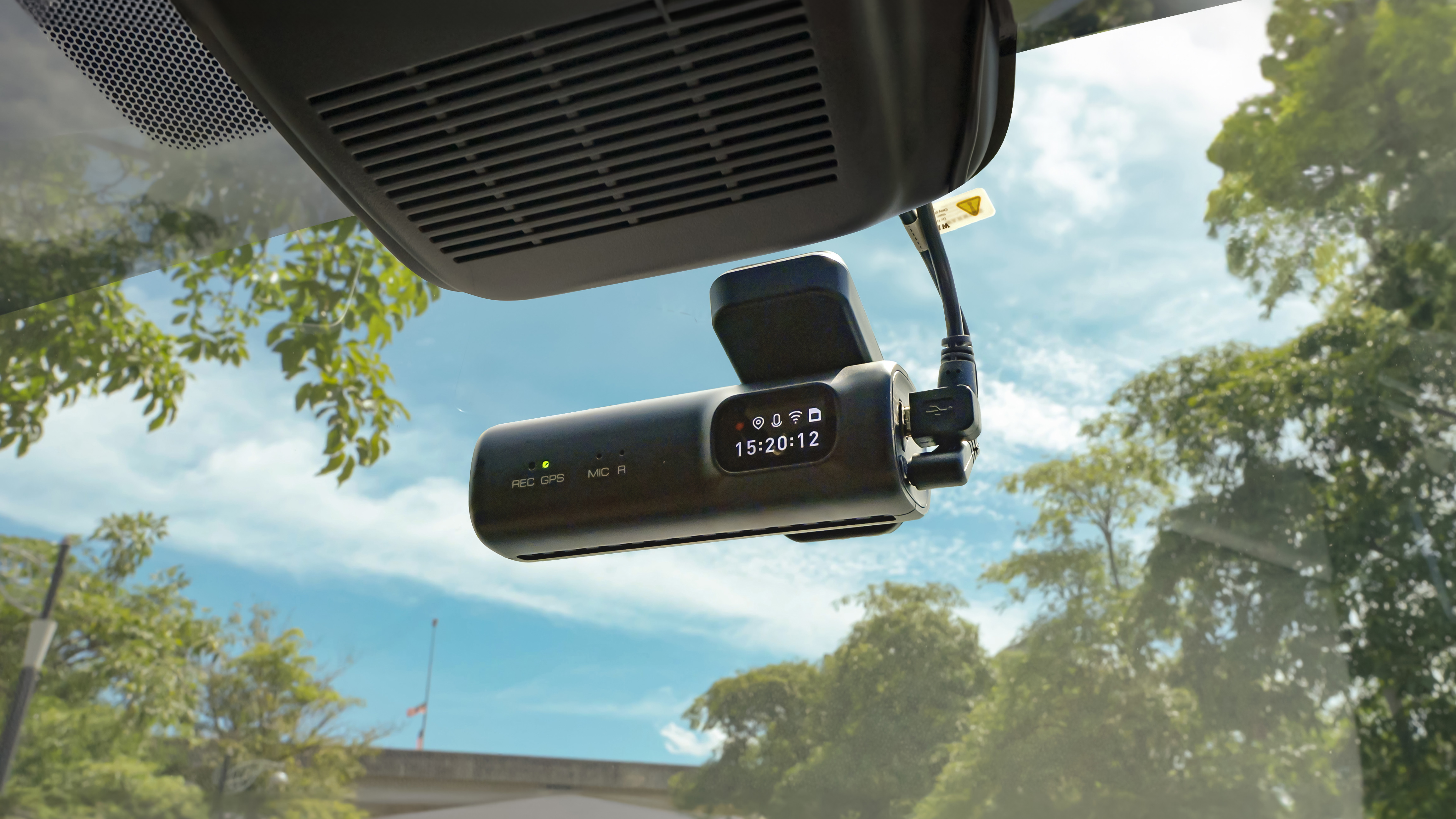 Trapo I-Sight T-550 front & rear dashcam
